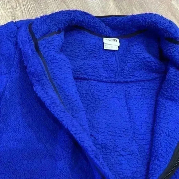 The North Face Men’s Campshire Fleece, Medium - Picture 6 of 8